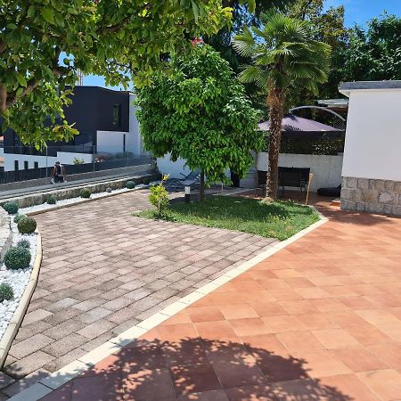 Apartamento Apartman Gabrijela Opatija Exterior foto